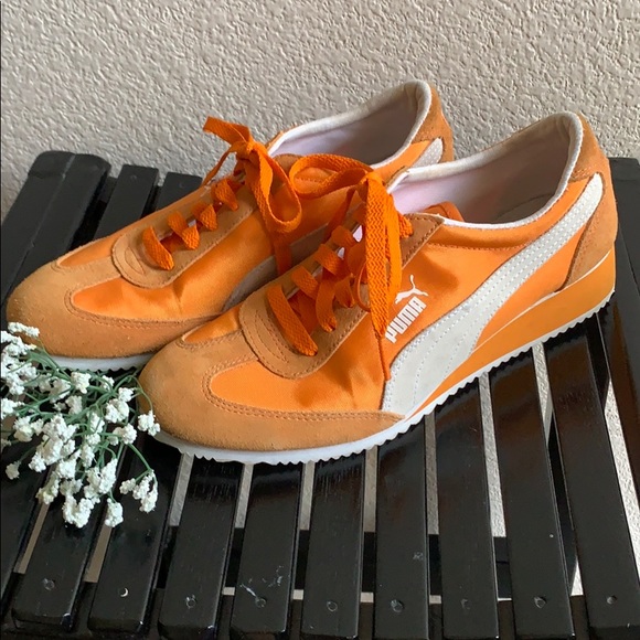 Puma Shoes - 🐆PUMA Sport Lifestyle Sz 7.5 Orange/White🧡